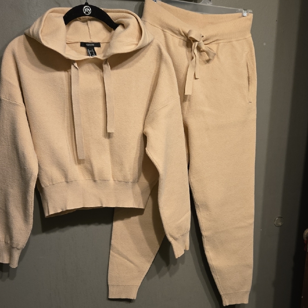 Forever 21 Neutral Tan Cropped Hoodie & Jogger Set Sz S
